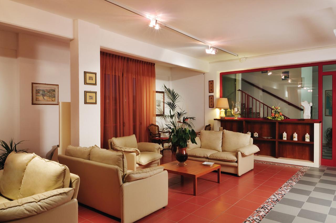 Hotel Stella Marina Сан-Винченцо Экстерьер фото